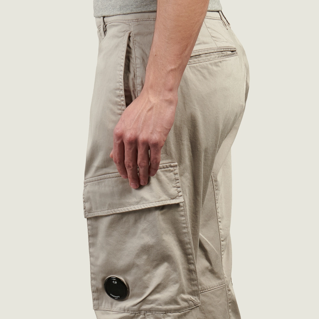 C.P. Company Мужские брюки Stretch Sateen Ergonomic Side Pockets Cargo 