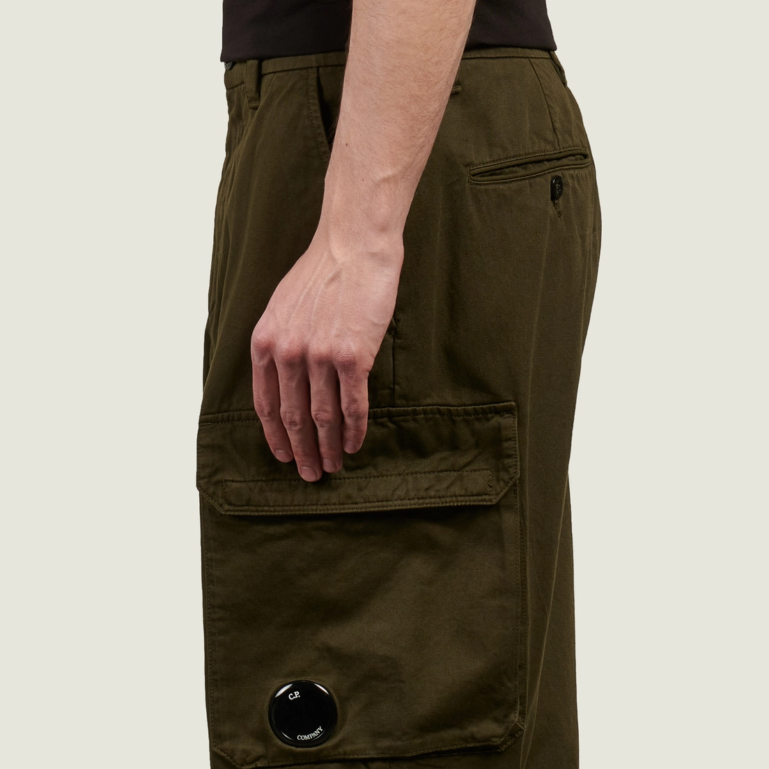 C.P. Company Мужские брюки Cotton Gabardine Loose Fit Cargo