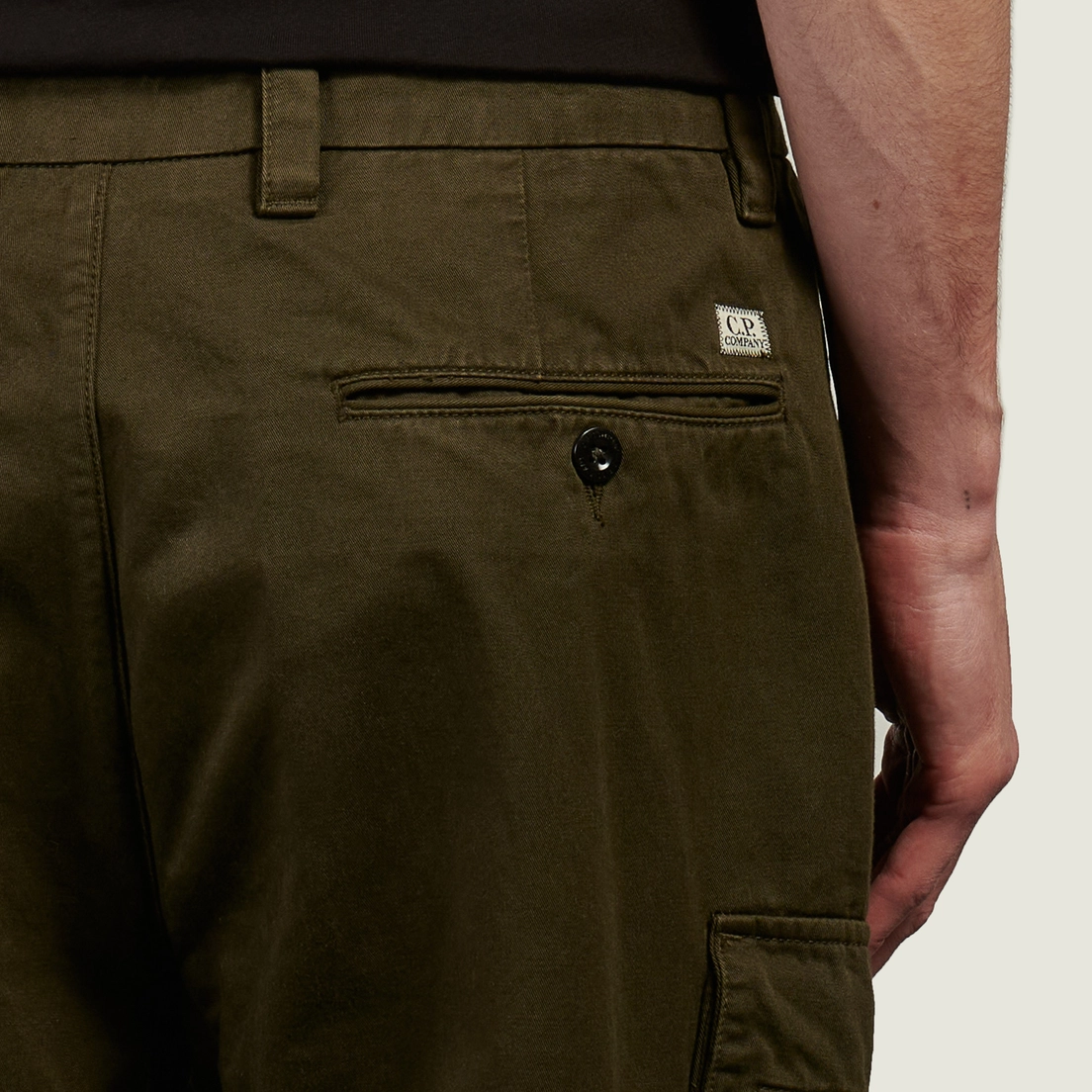 C.P. Company Мужские брюки Cotton Gabardine Loose Fit Cargo