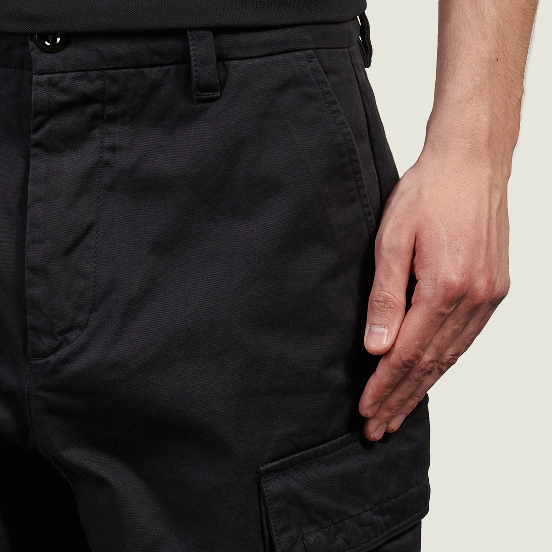 C.P. Company Мужские брюки Cotton Gabardine Loose Fit Cargo