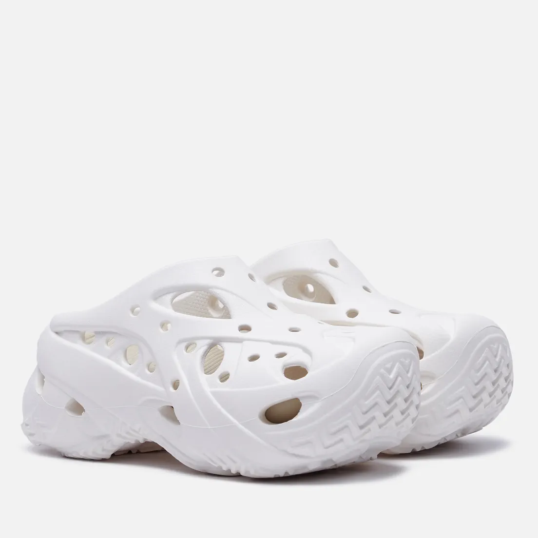 Crocs Женские сандалии Caged Clog