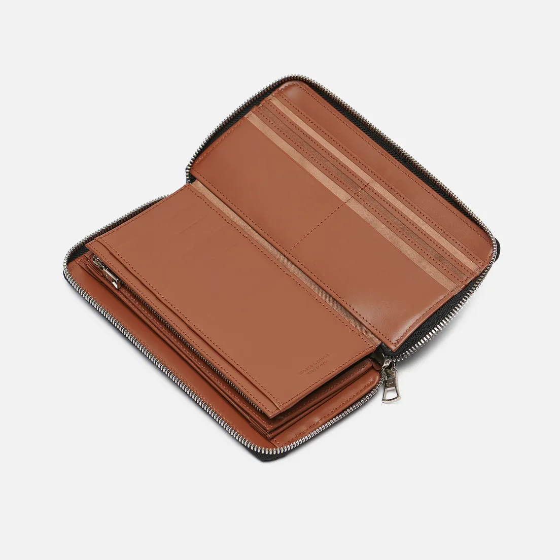 Master-piece Кошелек Notch Leather Round Zipper