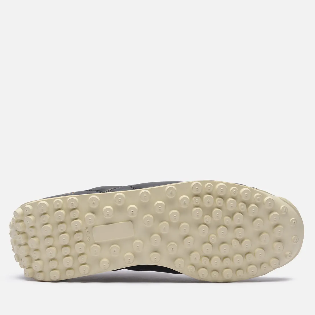 Common Projects Мужские кроссовки Soccer