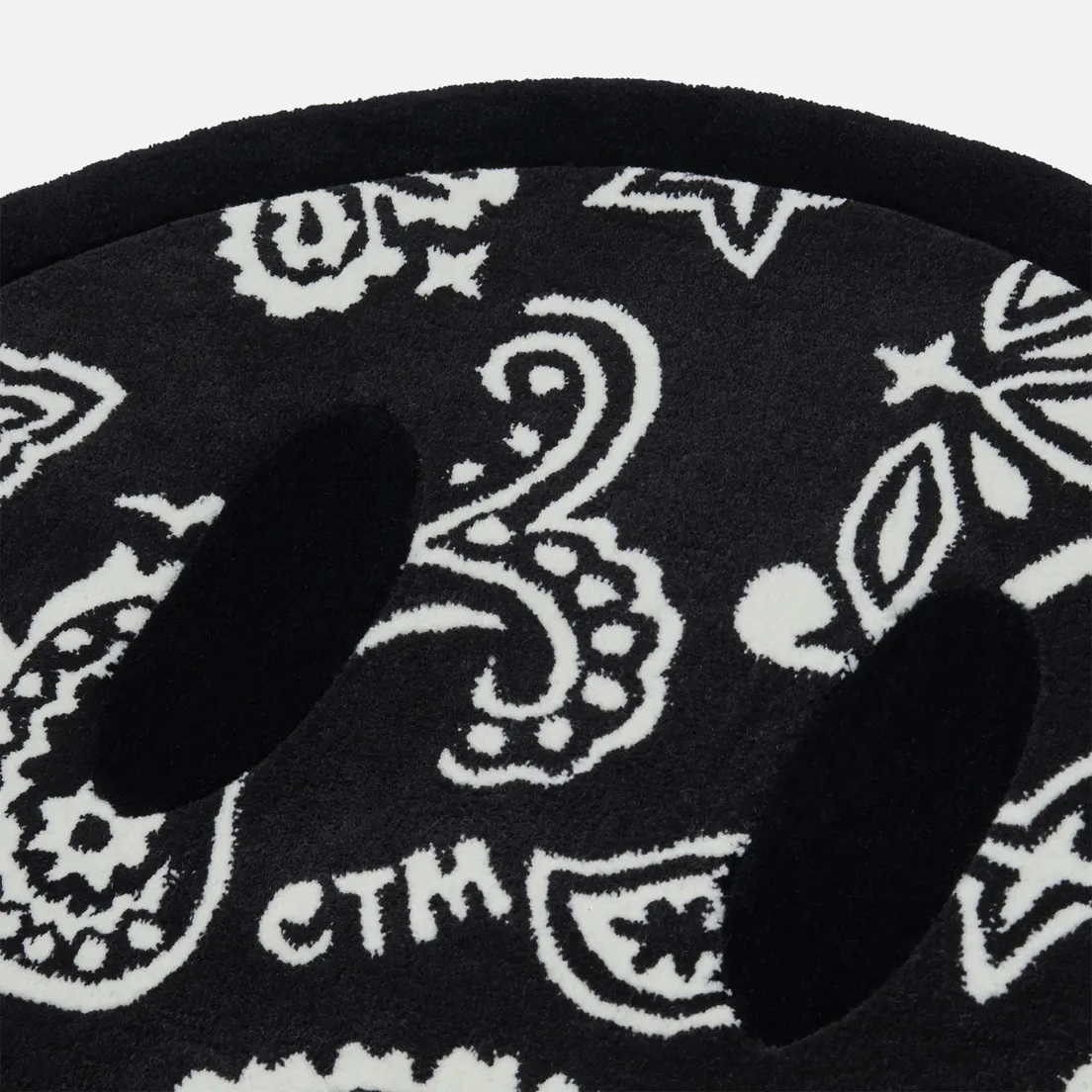 Chinatown Market Ковер x 4Hunnid Smiley Paisley