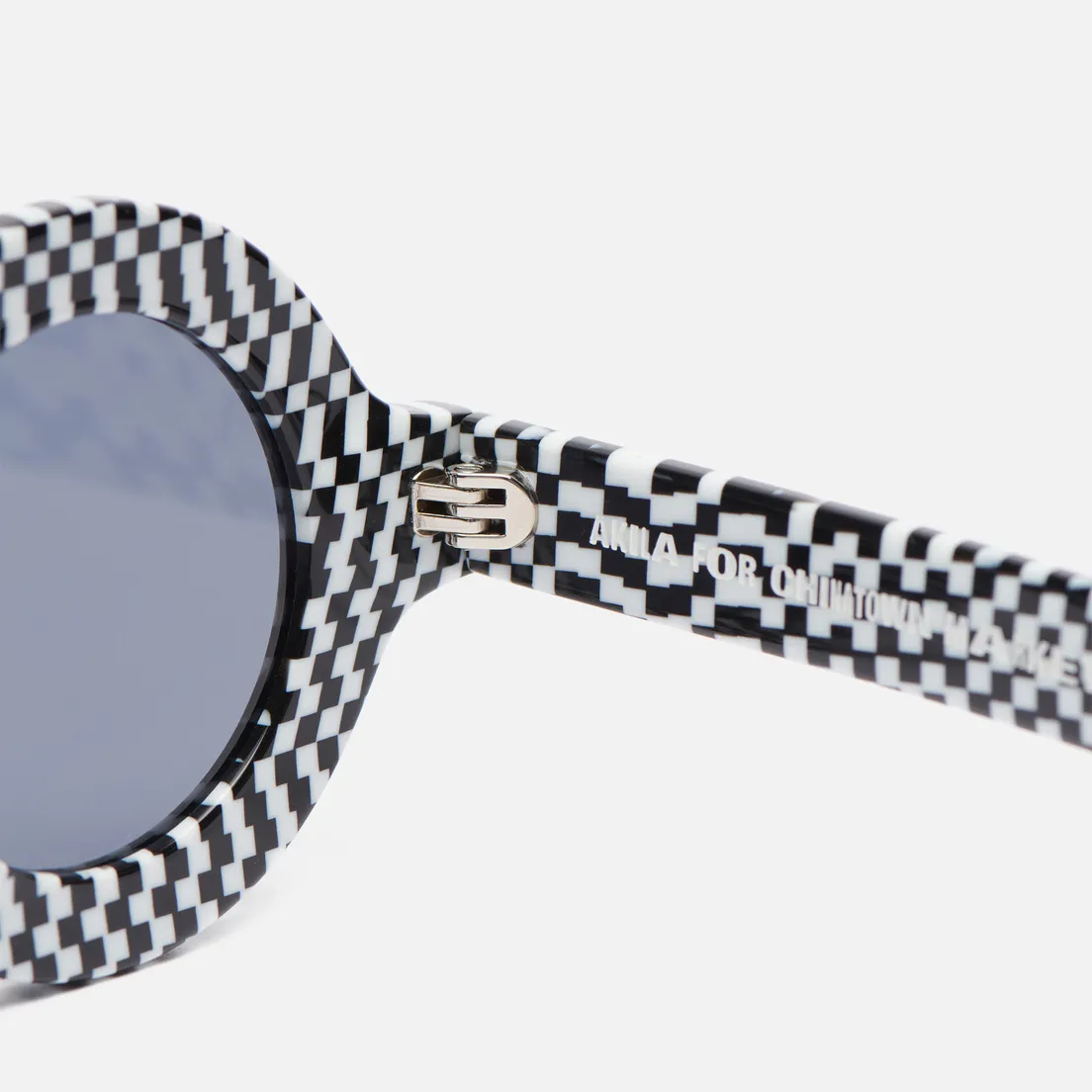 Chinatown Market Солнцезащитные очки x Akila Checkered