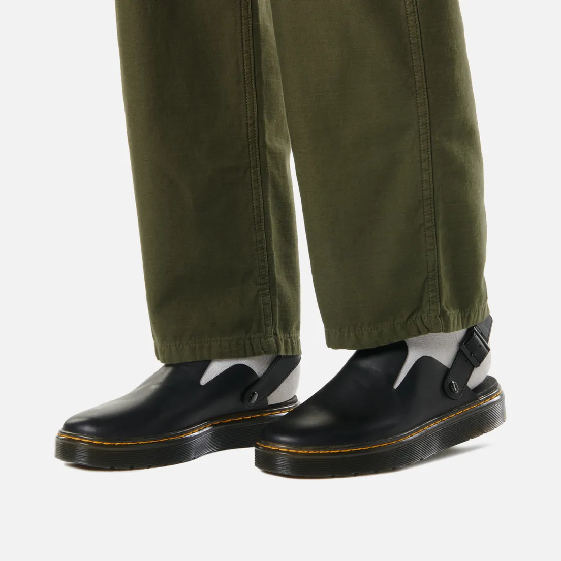 Dr. Martens Сандалии Carlson Mules