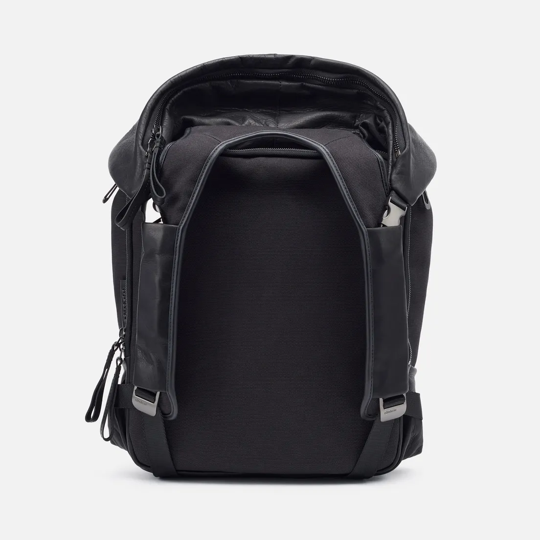 Cote&Ciel Рюкзак Timsah Alias Cowhile Leather