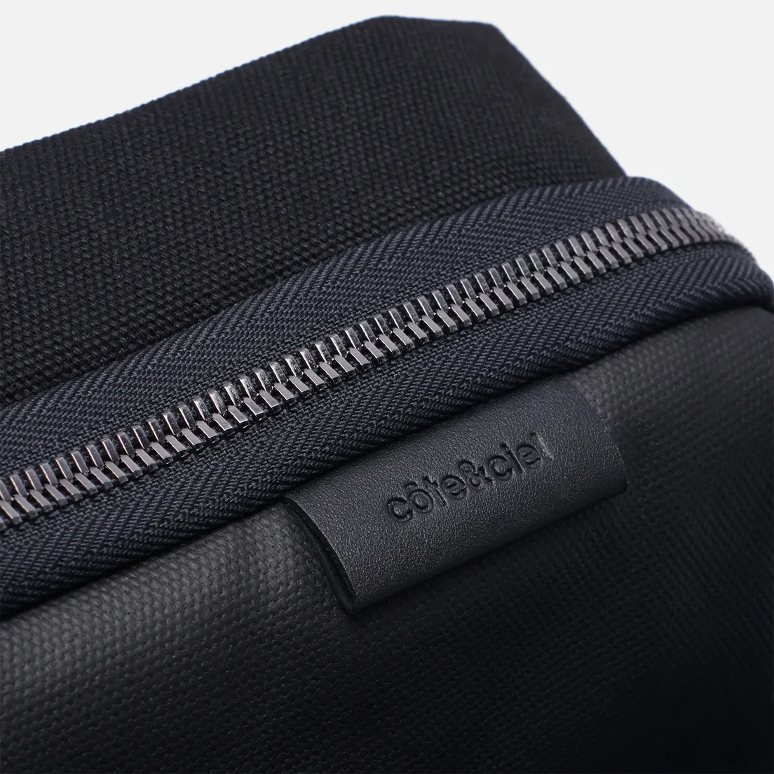 Cote&Ciel Сумка Riss Coated Canvas Messenger