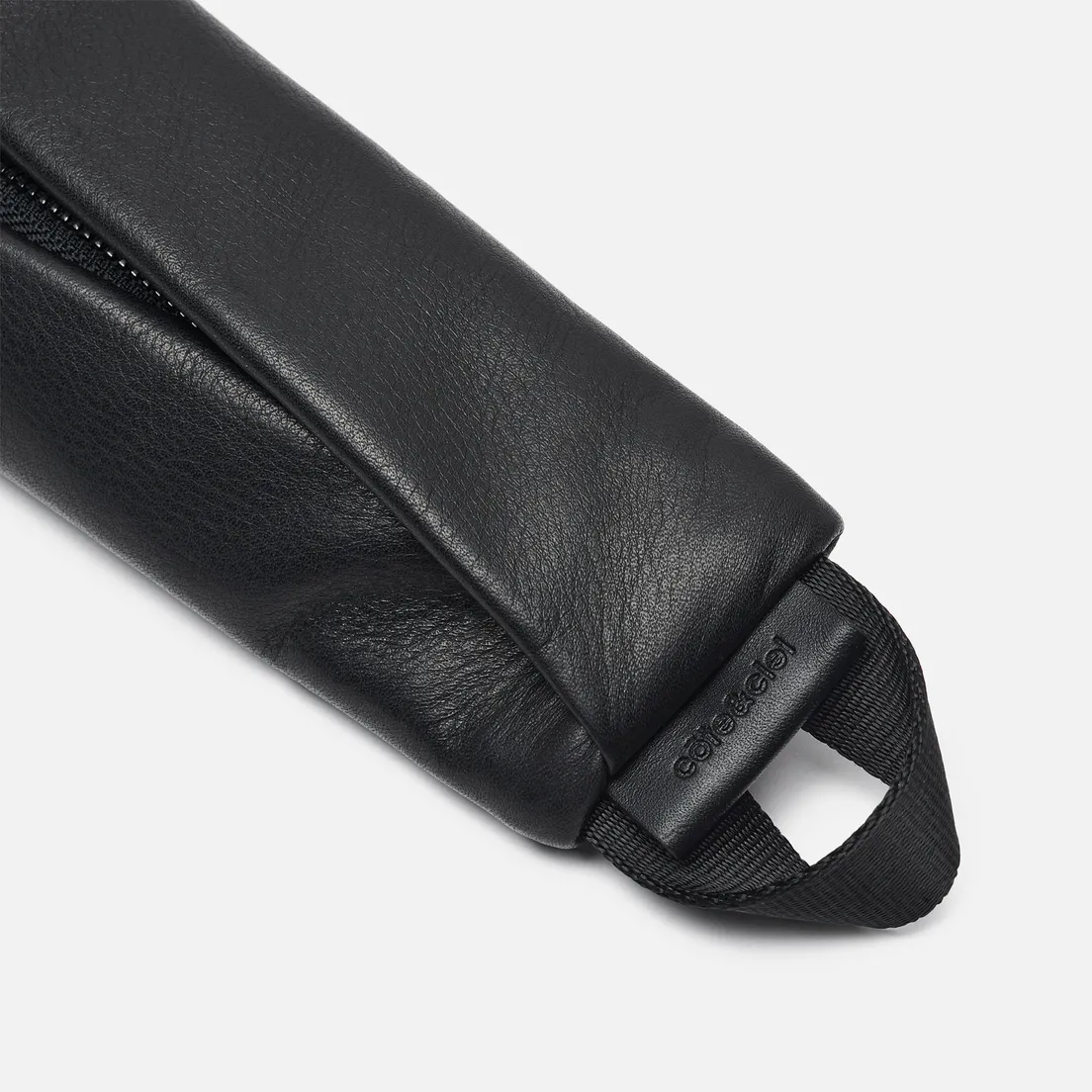 Cote&Ciel Сумка на пояс Adda Alias Cowhide Leather