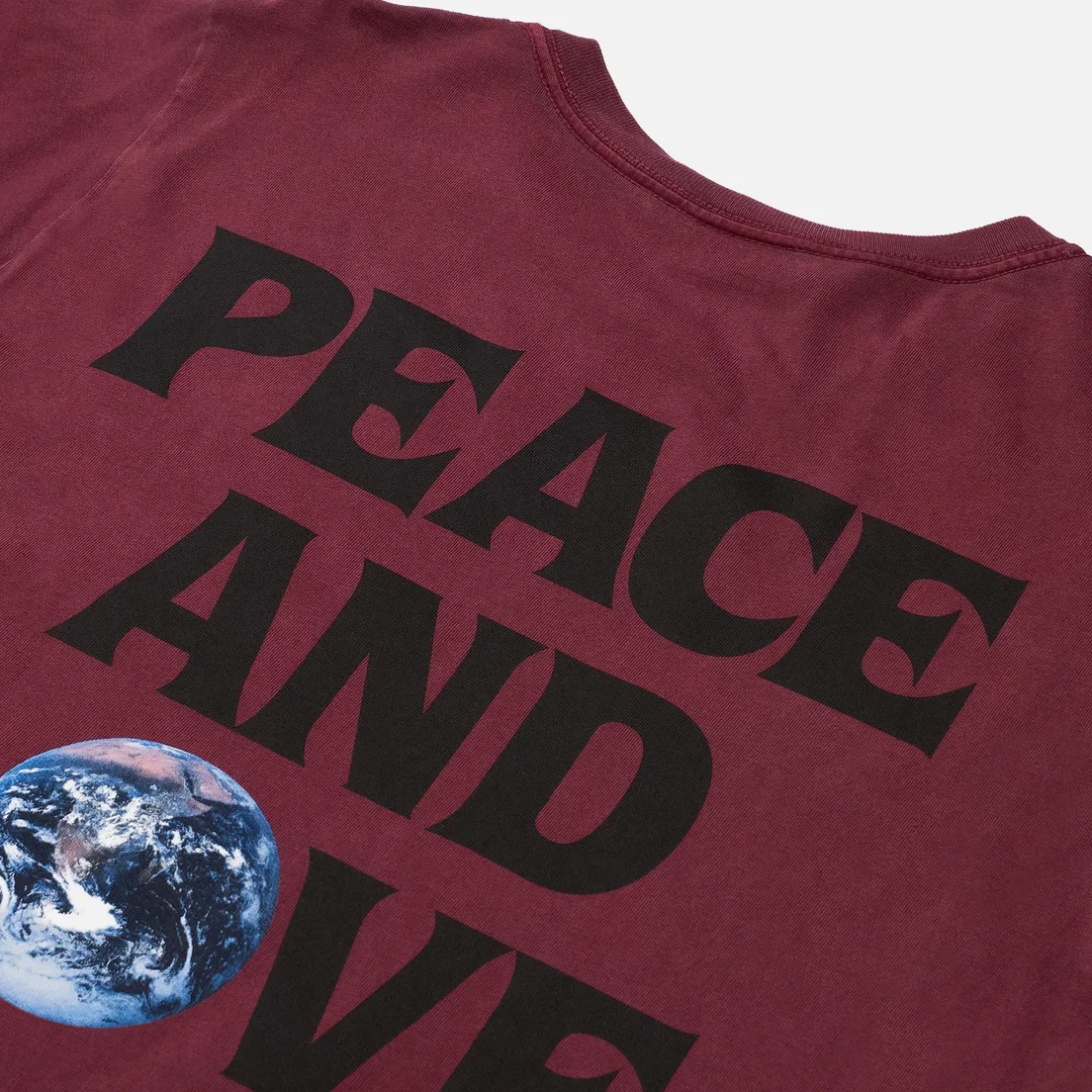 Stussy Женская футболка Peace And Love Pigment Dyed