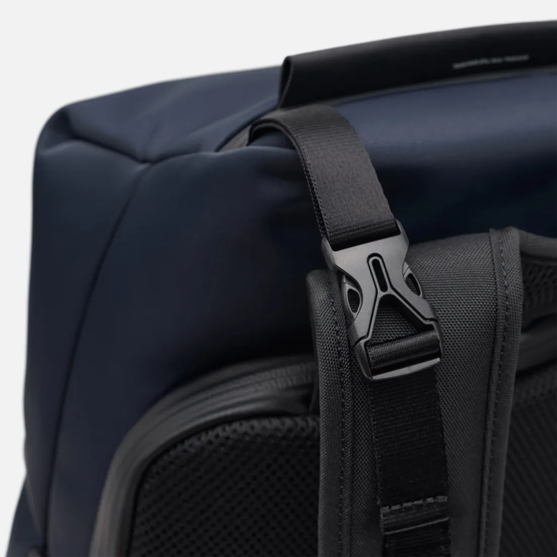 Cote&Ciel Рюкзак Saru Sleek