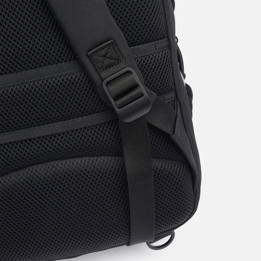 Cote&Ciel Рюкзак Isar Medium Braided