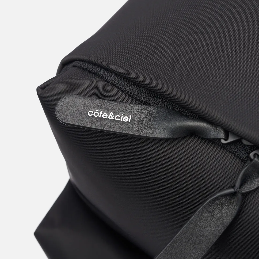 Cote&Ciel Рюкзак Sava Sleek Nylon