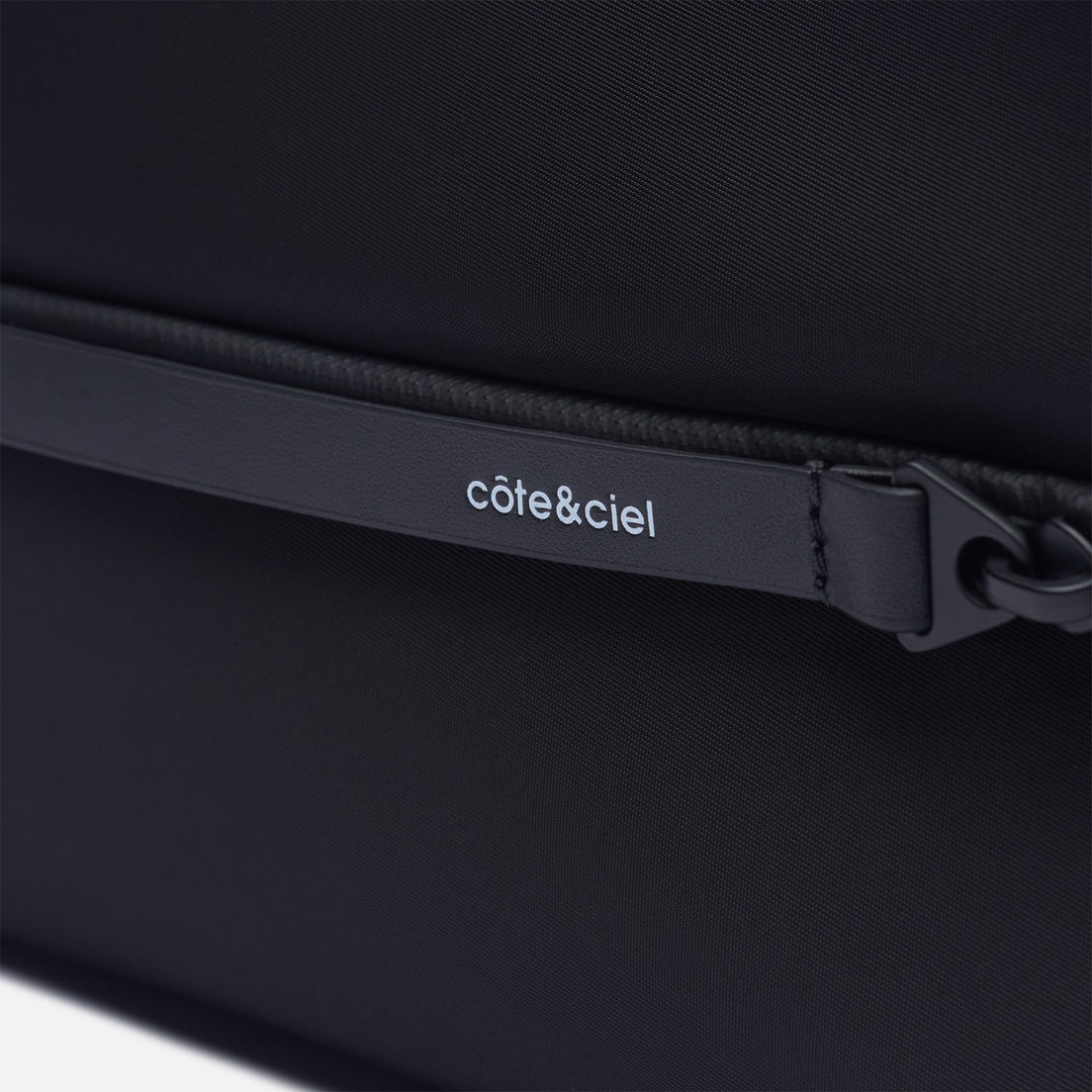 Cote&Ciel Сумка на пояс ENS Sleek