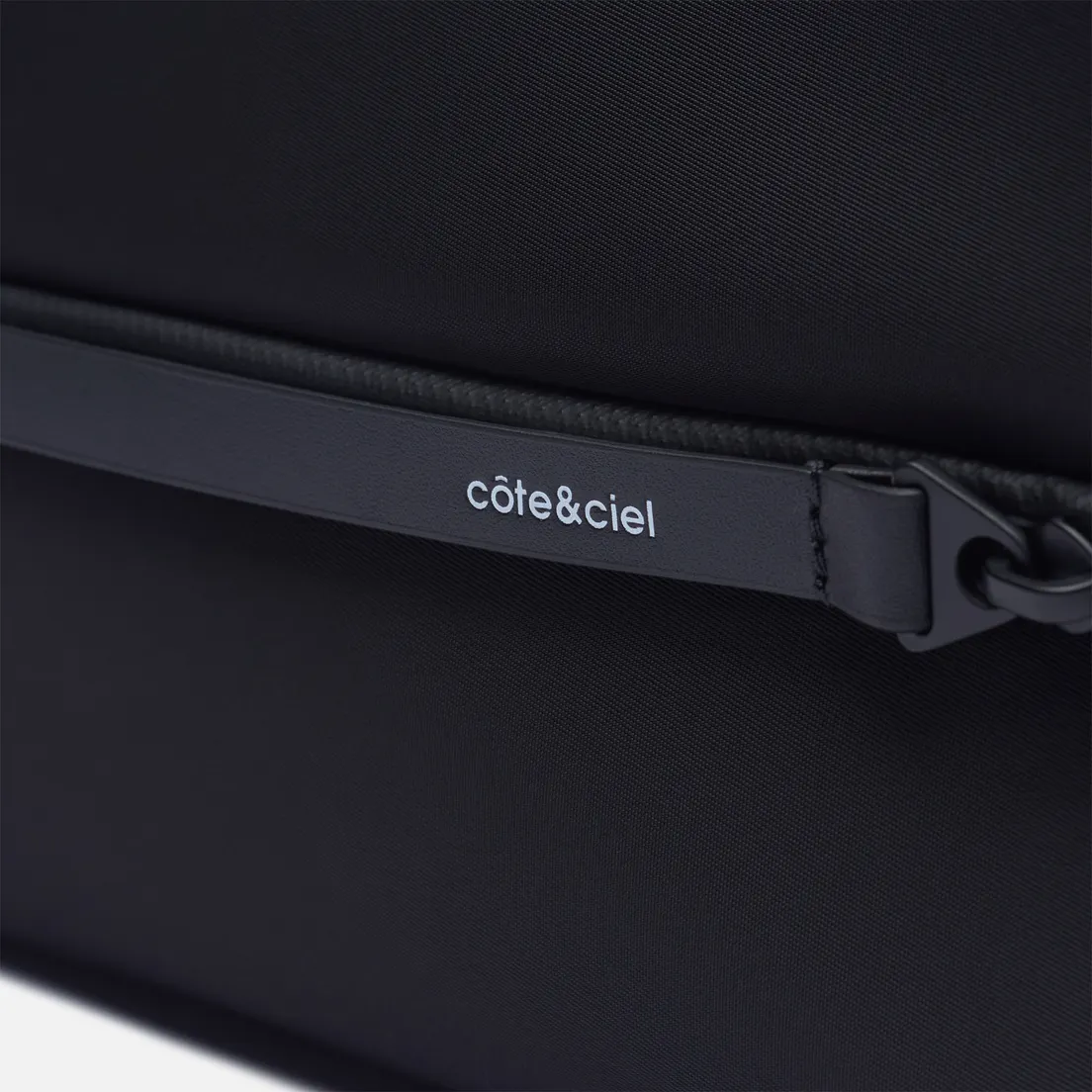 Cote&Ciel Сумка на пояс ENS Sleek