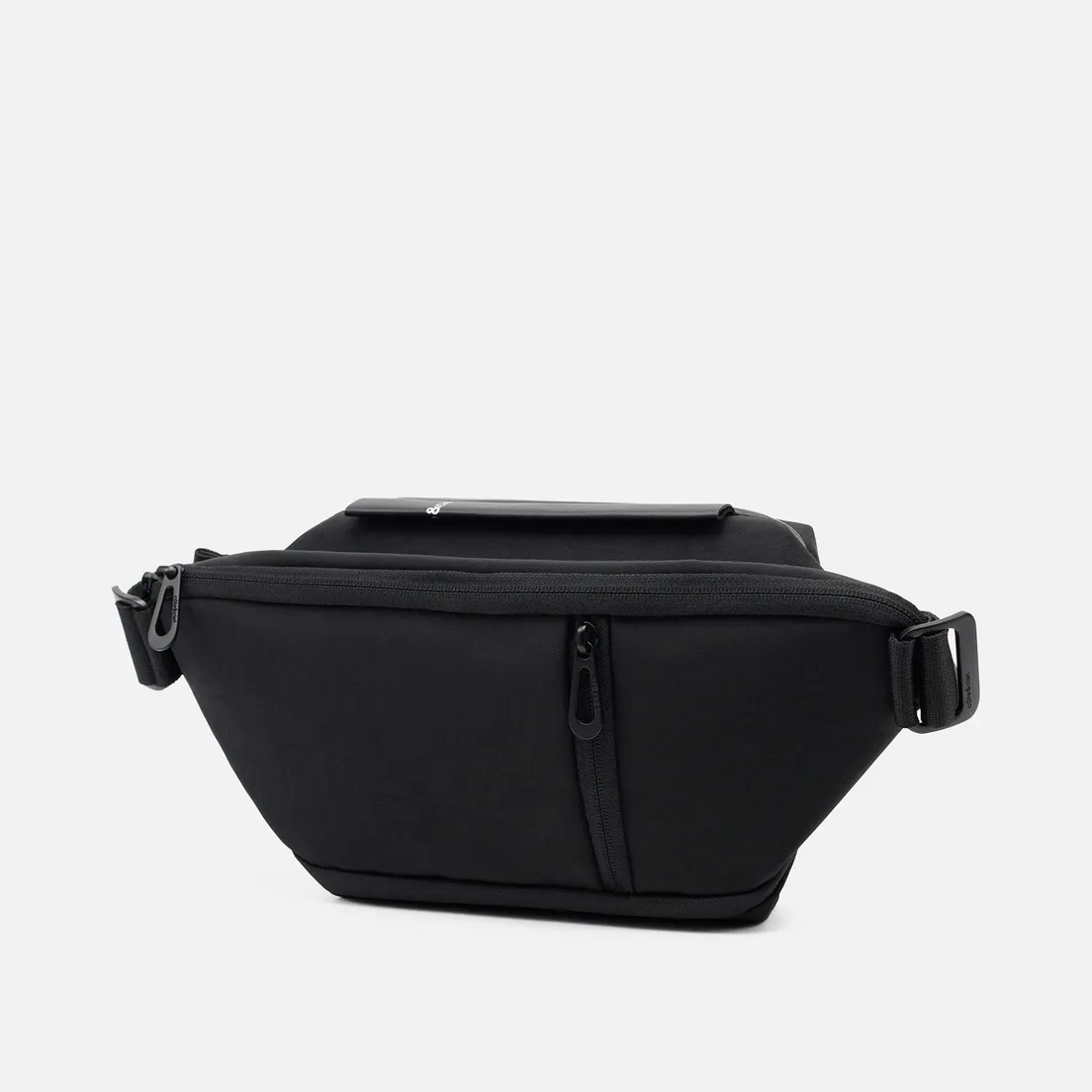 Cote&Ciel Сумка на пояс Isarau Small Round Carbon