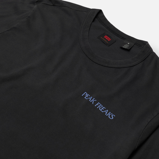 Мужской лонгслив Levi's Skateboarding Skate Graphic Jet Black/Peak Freak White