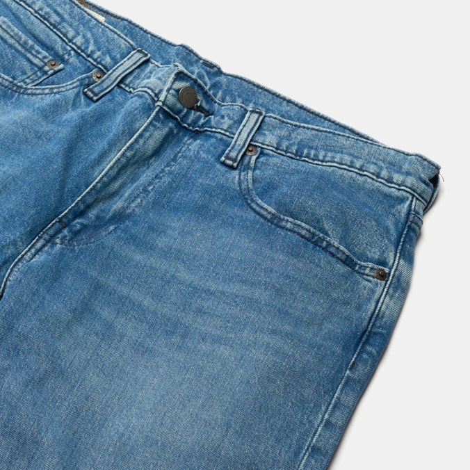 Мужские джинсы Levi's, цвет голубой, размер 38/32 29507-1112 502 Regular Taper - фото 2