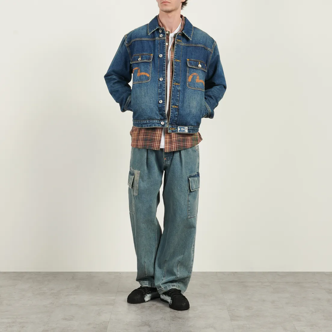 Evisu Мужская джинсовая куртка Distressed Seagull Print & Frayed Logo Patch Embroidery Denim