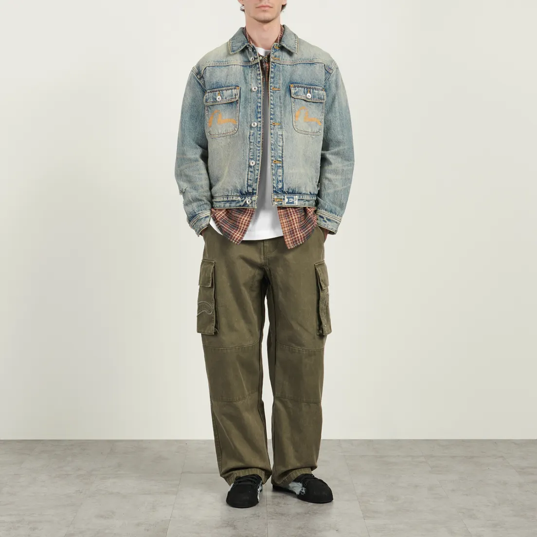 Evisu Мужская джинсовая куртка Distressed Seagull Print & Frayed Logo Patch Embroidery Denim