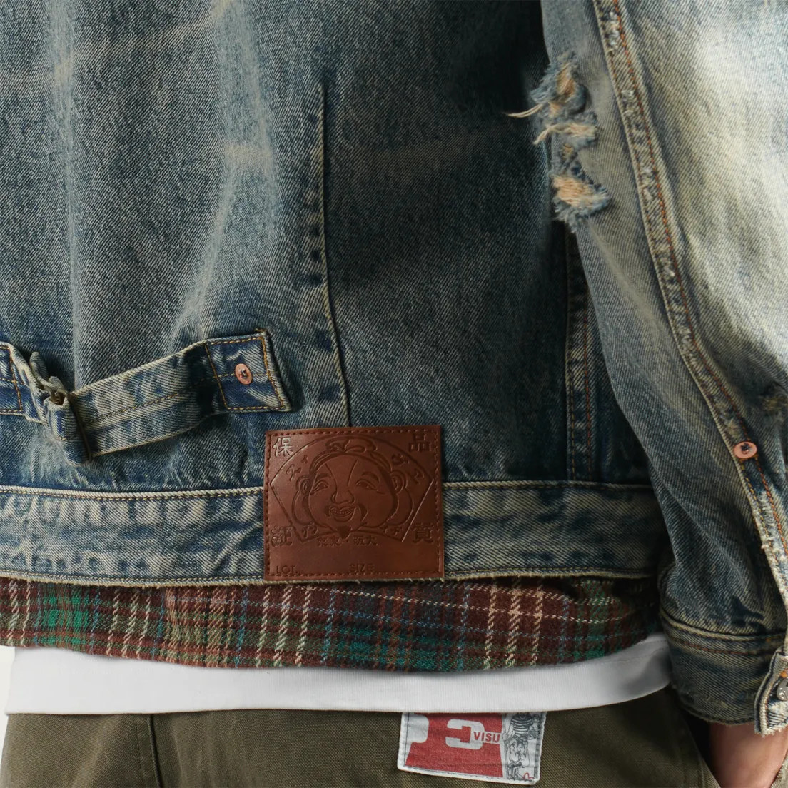 Evisu Мужская джинсовая куртка Distressed Seagull Print & Frayed Logo Patch Embroidery Denim