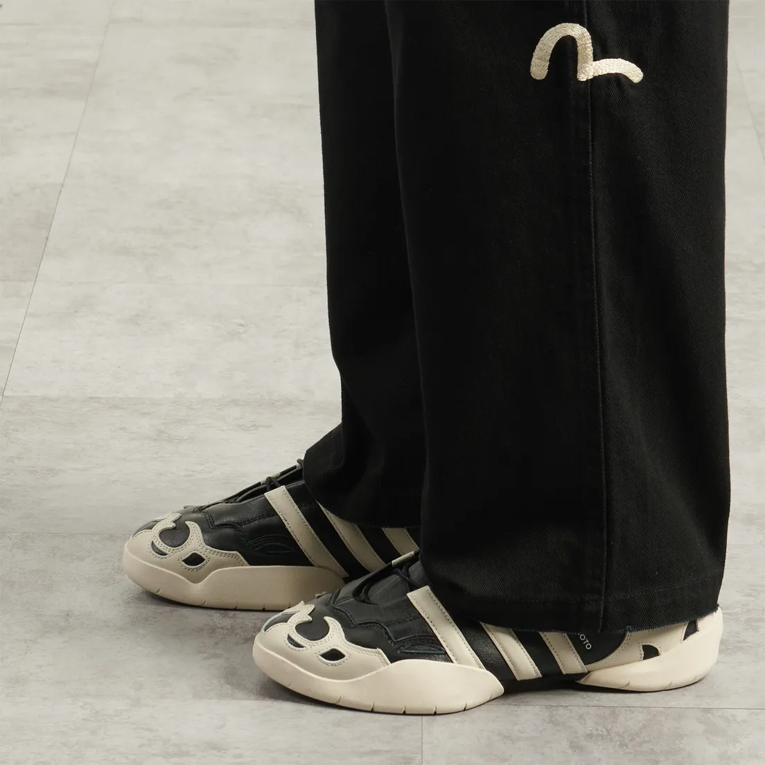 Evisu Мужские брюки Seagull Embroidery Regular Fit Chinos