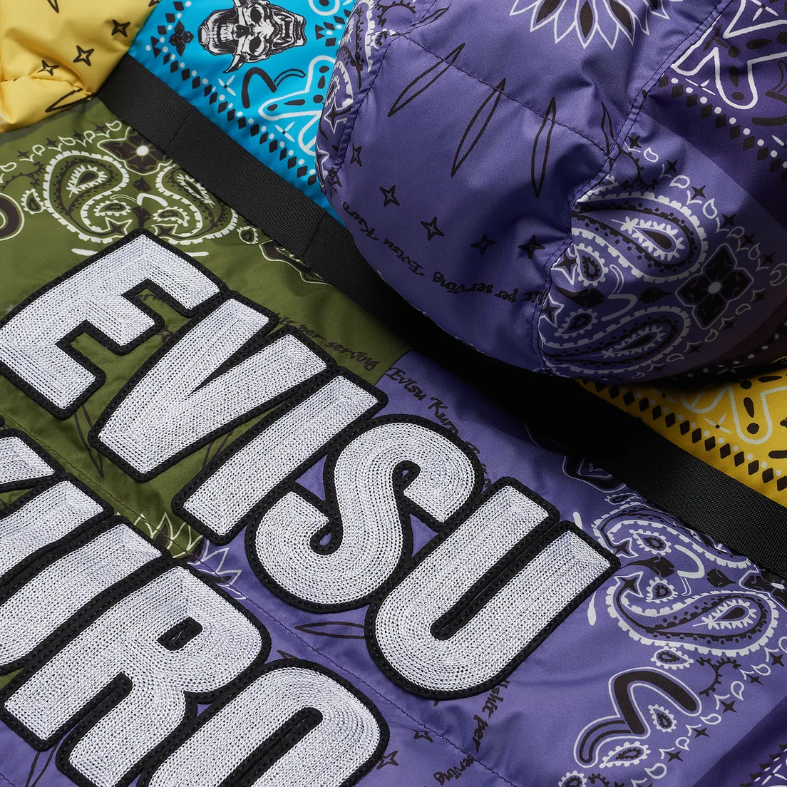 Evisu Мужской пуховик Bandana Handkerchief All Over Printed Down