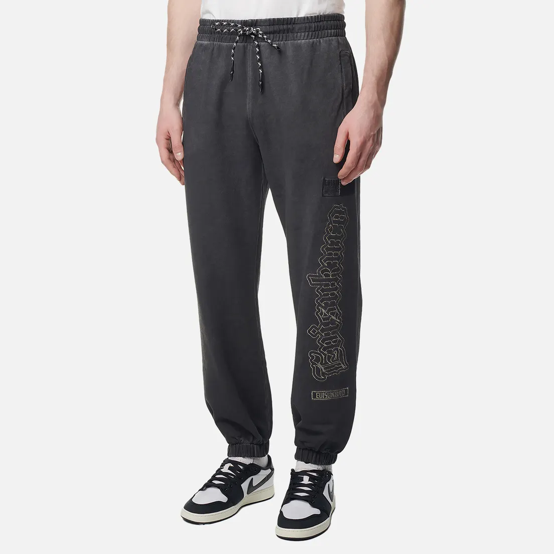 Evisu Мужские брюки Evisukuro Garment Pigment Dyed With Embroidered Logo