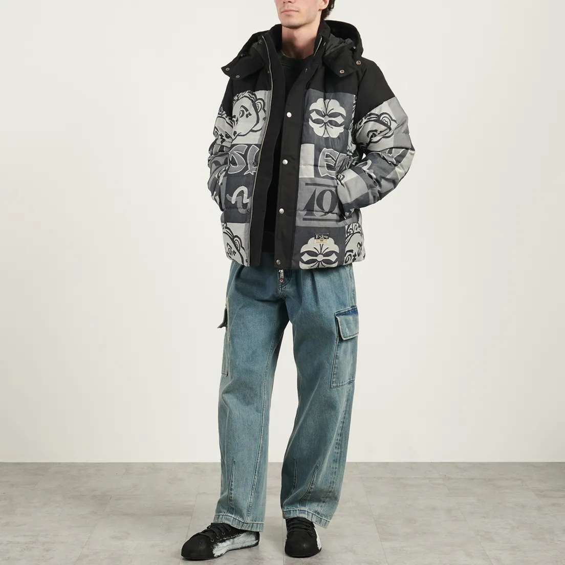 Evisu Мужской пуховик Heritage All Over Jacquard Godhead Down