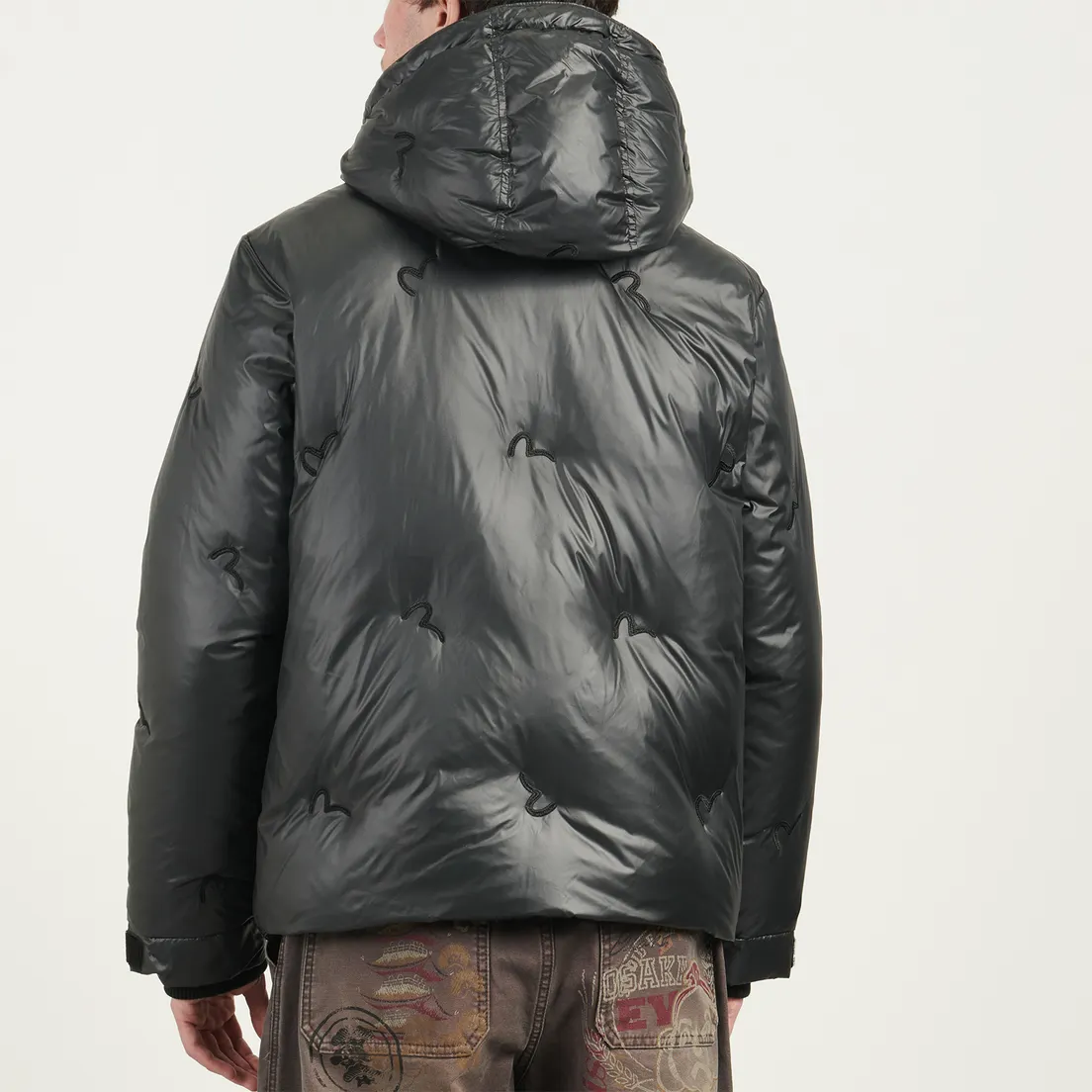 Evisu Мужской пуховик Heritage All Over Seagull Deboss Down