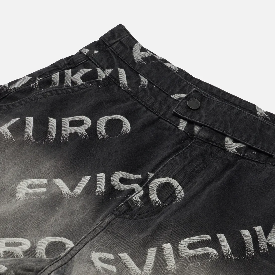Evisu Женские шорты Degrade Oversize Jacquard Denim
