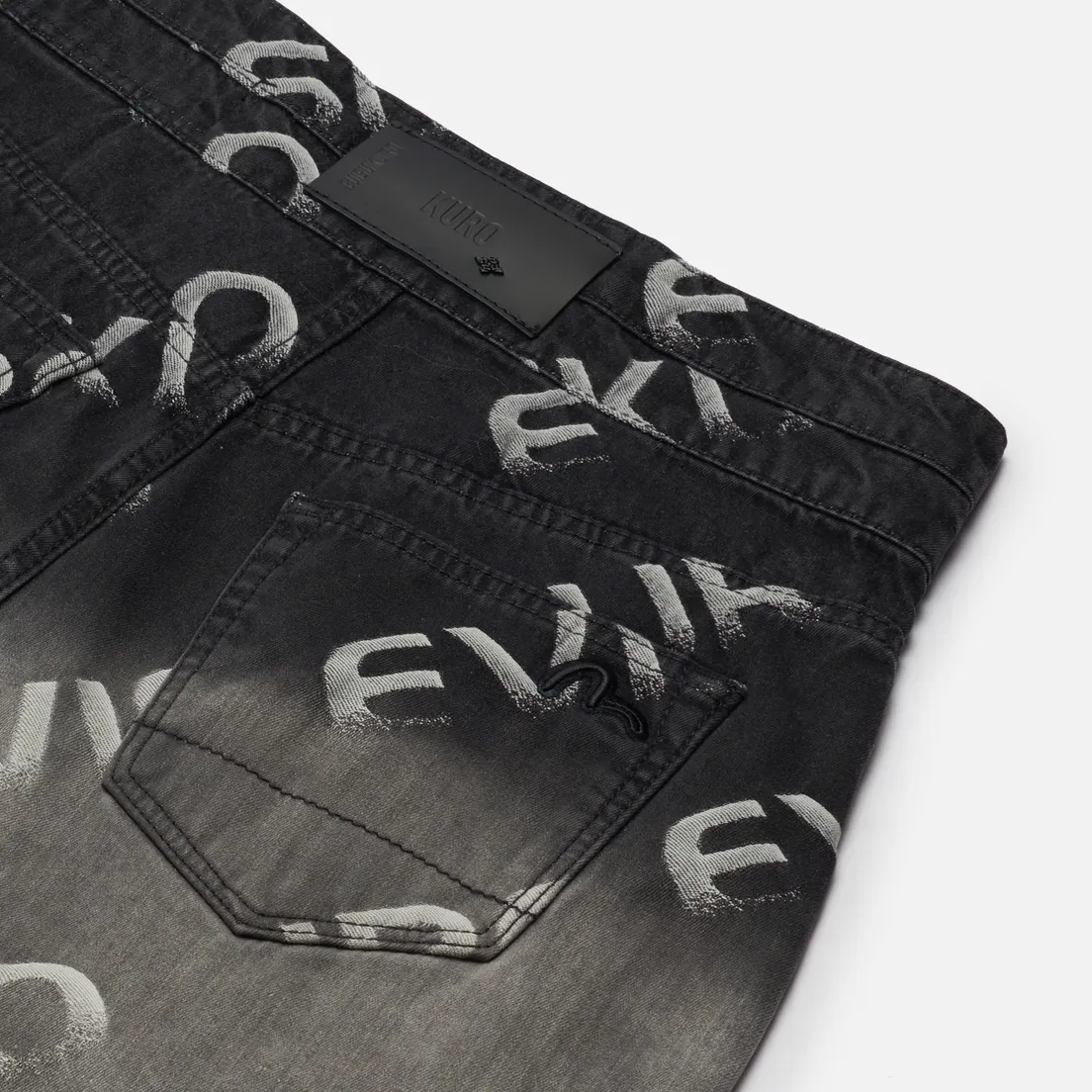 Evisu Женские шорты Degrade Oversize Jacquard Denim