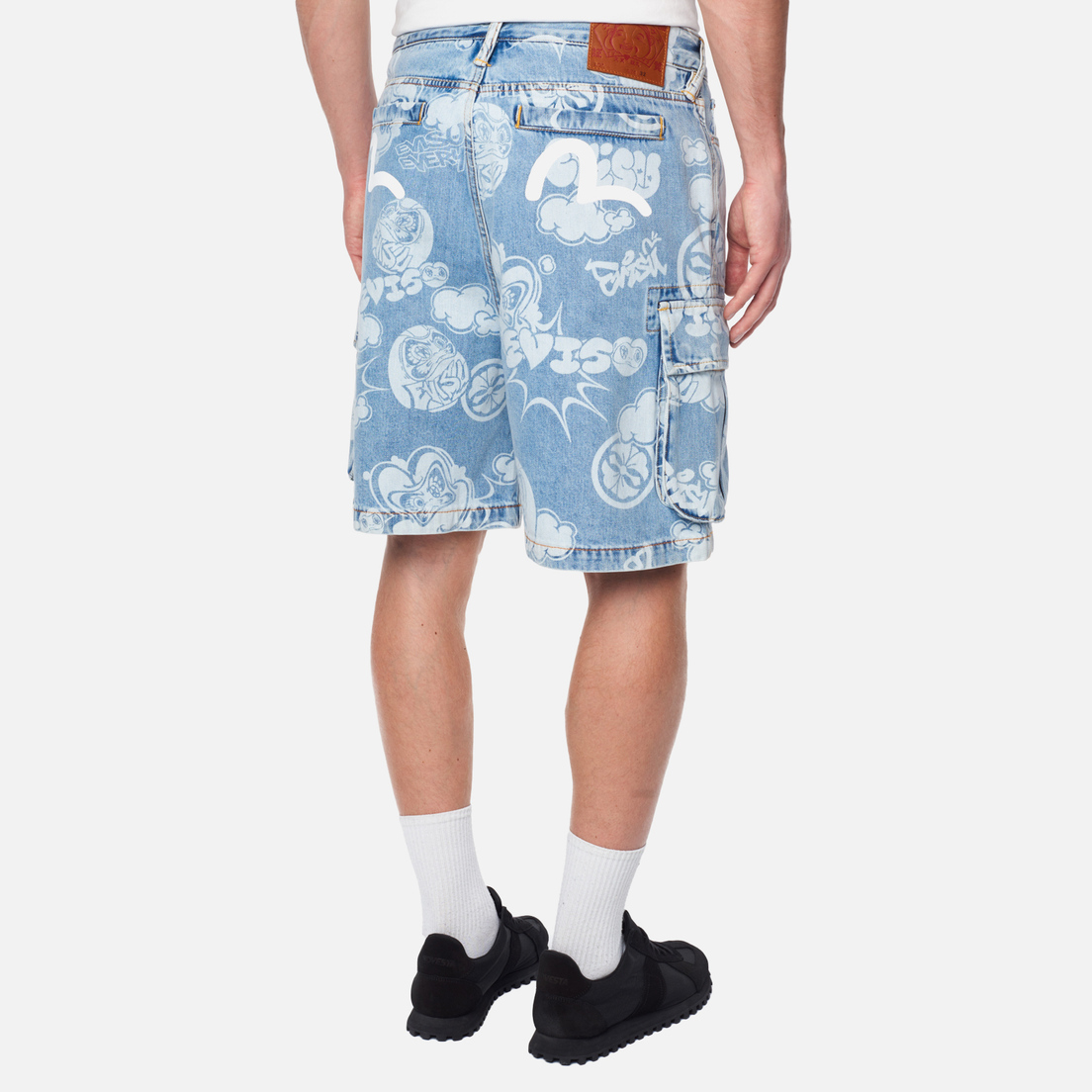 Evisu Мужские шорты Heritage Graffiti Daruma All Over Discharged Denim Cargo