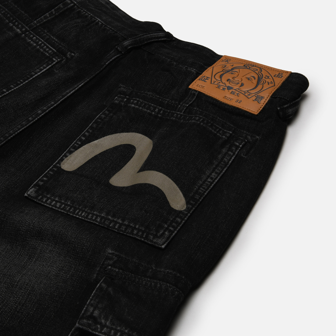 Evisu Мужские шорты Bogo Embroidered & Seagull Embroidered Cargo Denim