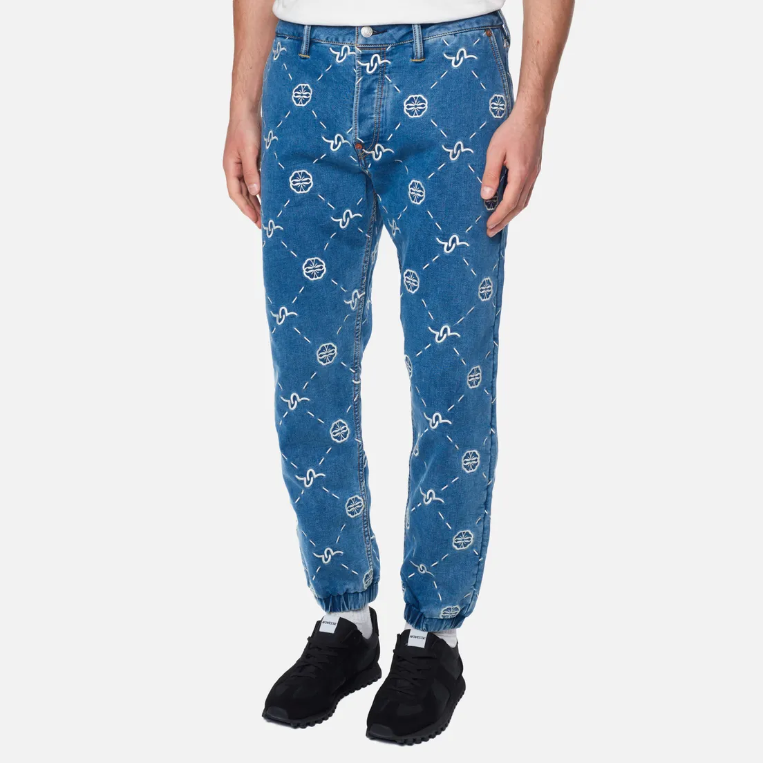 Evisu Мужские джинсы Heritage Monogram All Over Embroidered Denim Jogger