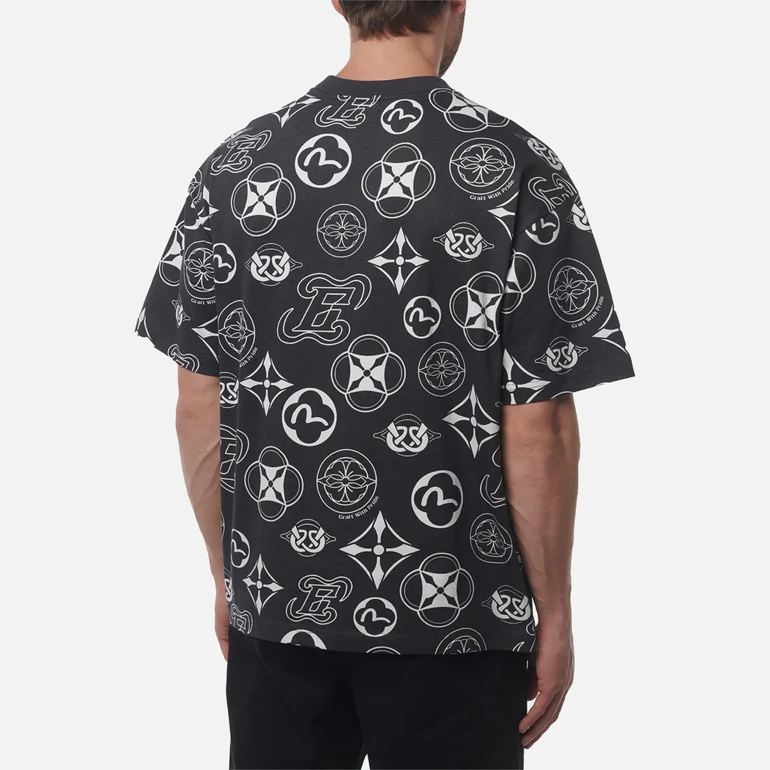 Evisu Мужская футболка Heritage Monogram Allover Print