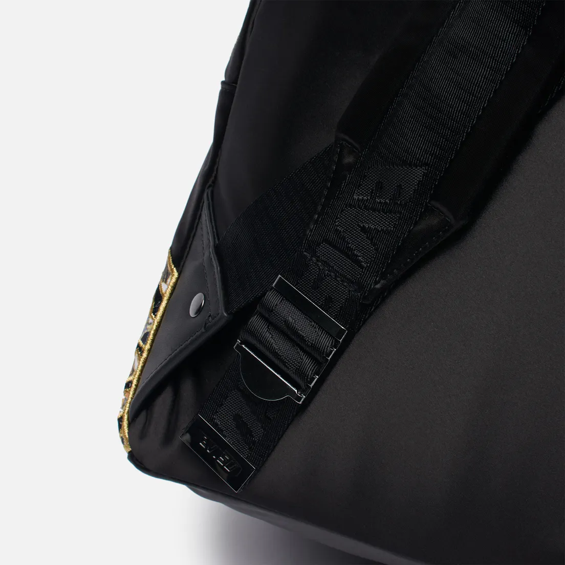 Evisu Рюкзак Brocade Applique Kamon & Evisu Logo Embroidered