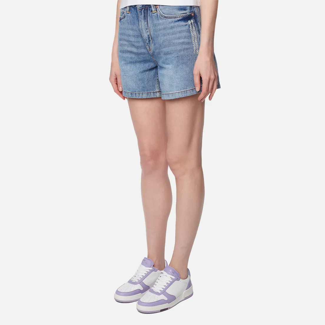 Evisu Женские шорты Cat & Seagull Embroidered Denim