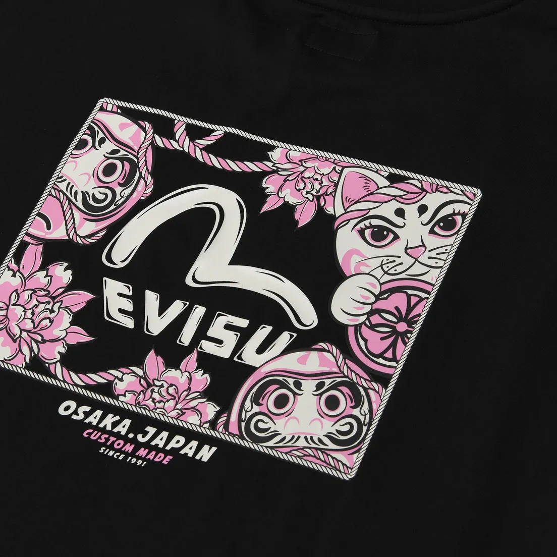 Evisu Женская футболка Daruma & Fortune Cat Printed