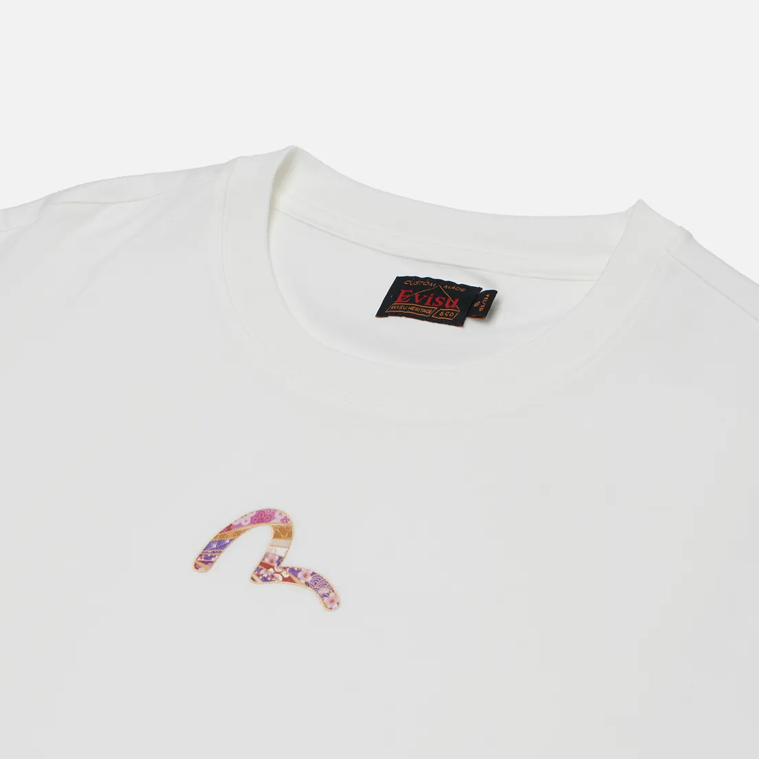 Evisu Женская футболка Magnolia & Knots Daicock Printed