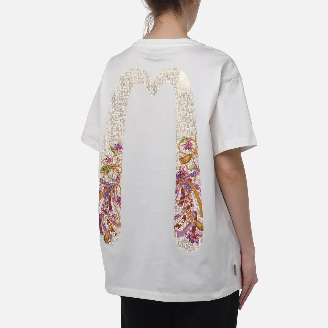 Evisu Женская футболка Magnolia & Knots Daicock Printed