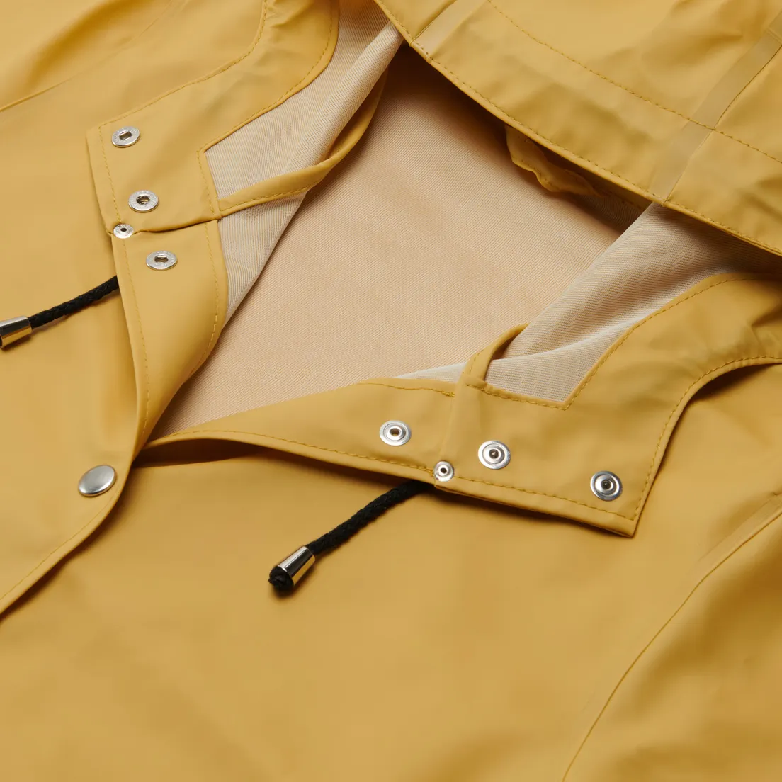 Stutterheim Женская куртка дождевик Mosebacke Lightweight