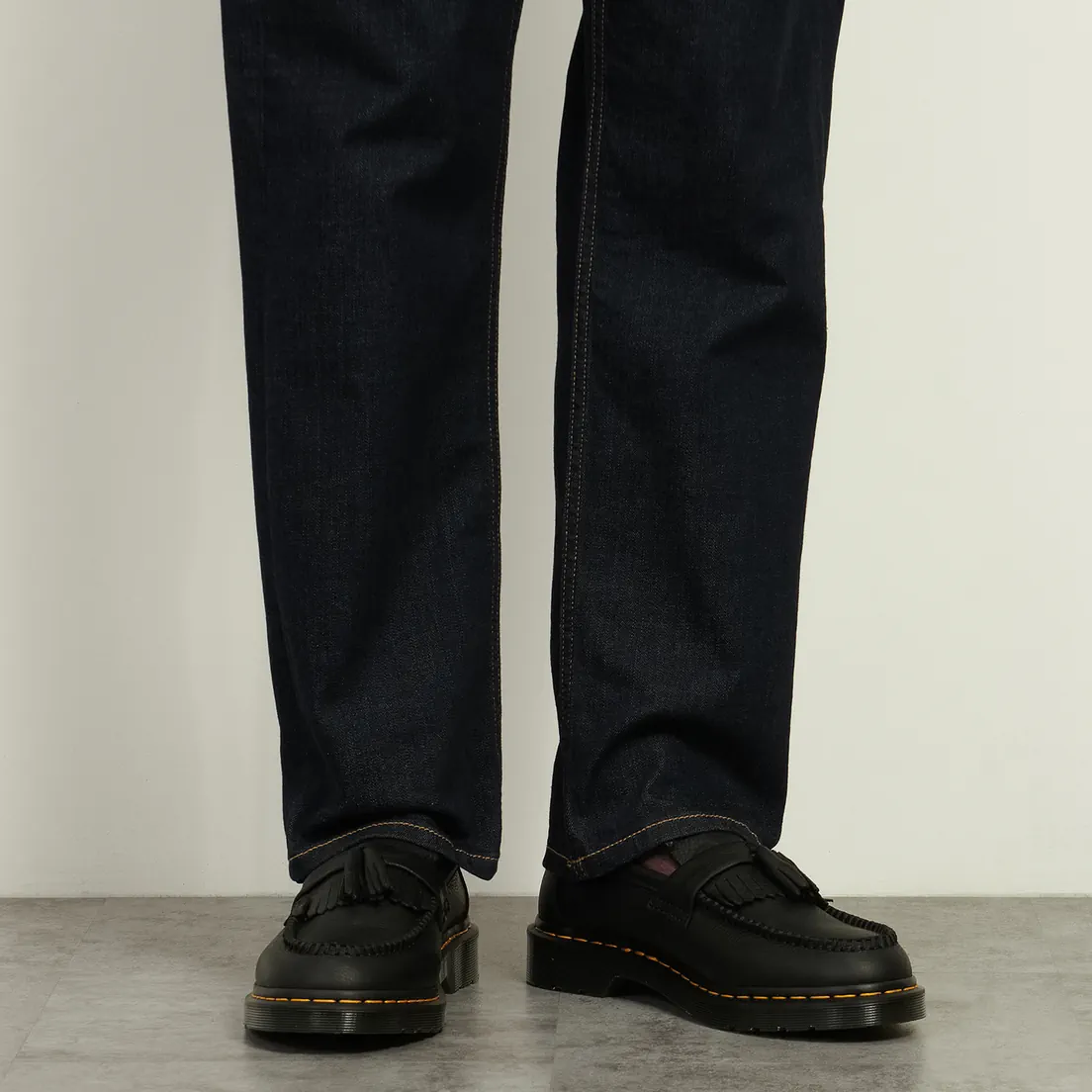 Dr. Martens Мужские ботинки лоферы Adrian Yellow Stitch Ambassador