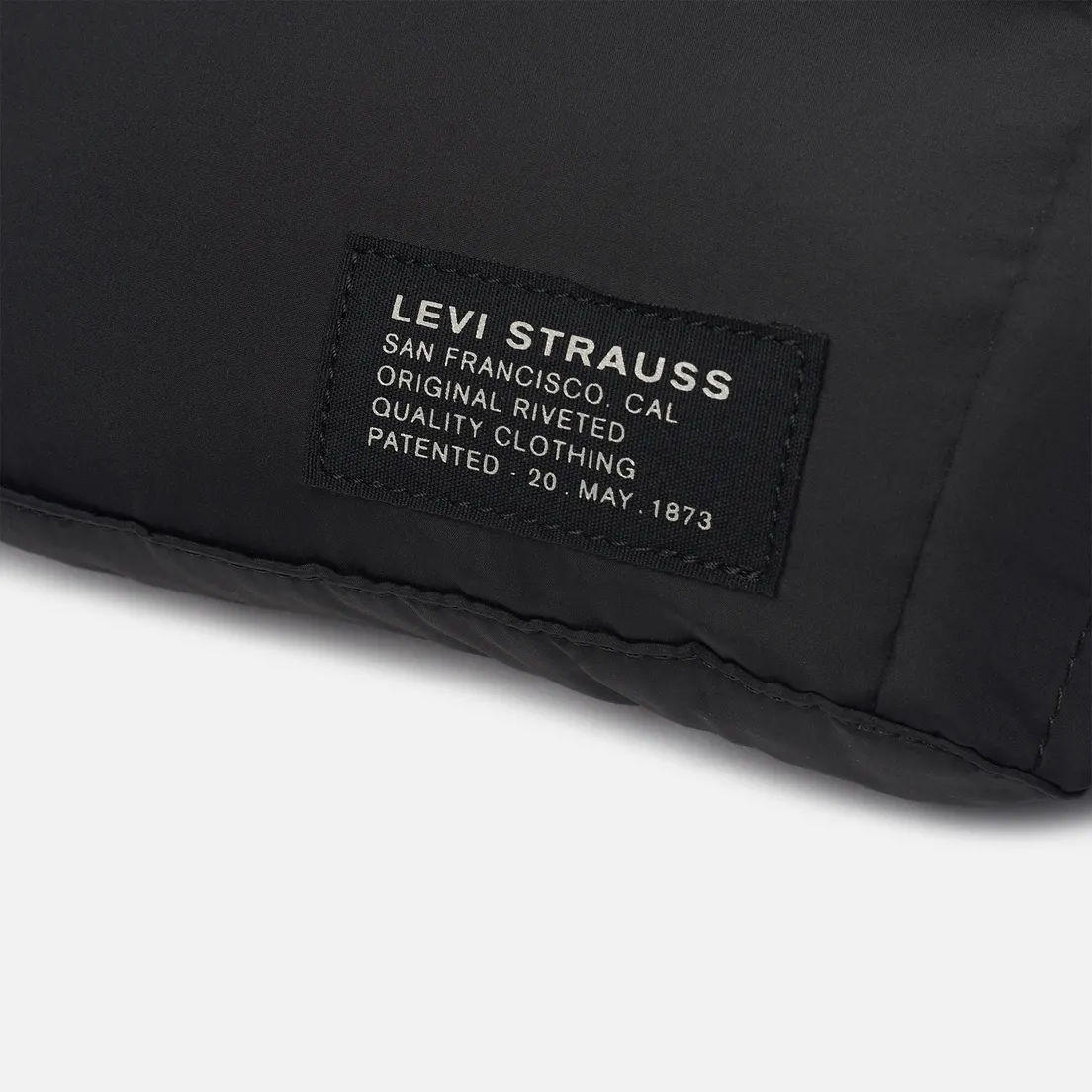 Levi's Сумка на пояс Standard Banana Sling