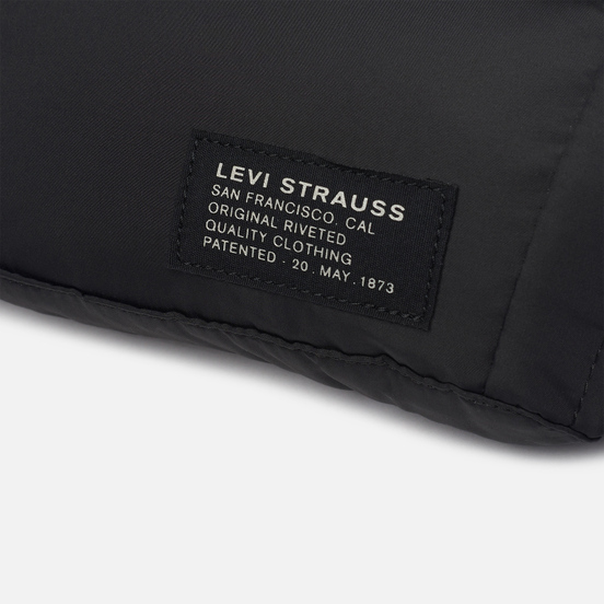 Сумка на пояс Levi's Standard Banana Sling Regular Black