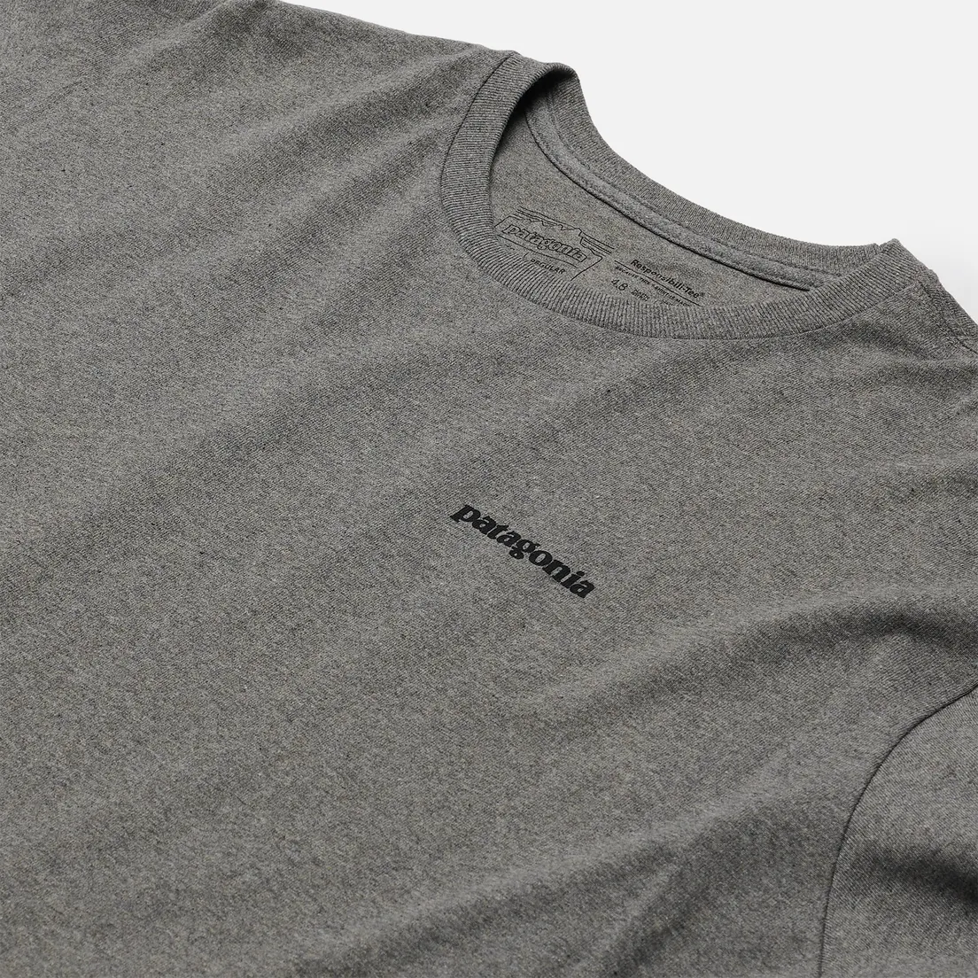 Patagonia Мужской лонгслив P-6 Logo Responsibili-Tee