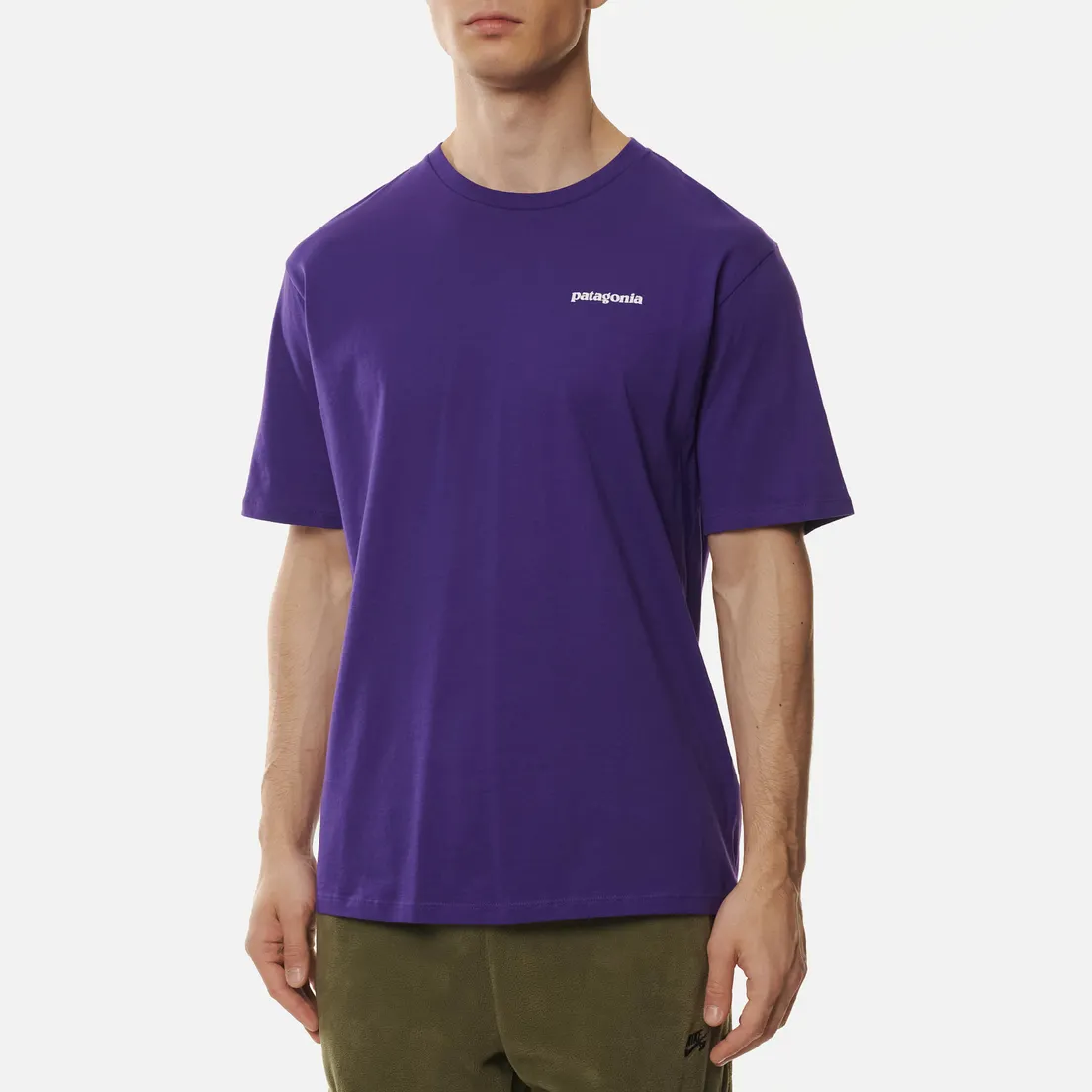 Patagonia Мужская футболка P-6 Logo Organic