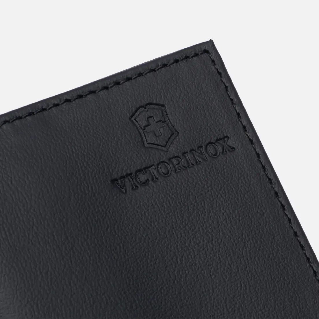 Victorinox Держатель для карт SwissCard Leather