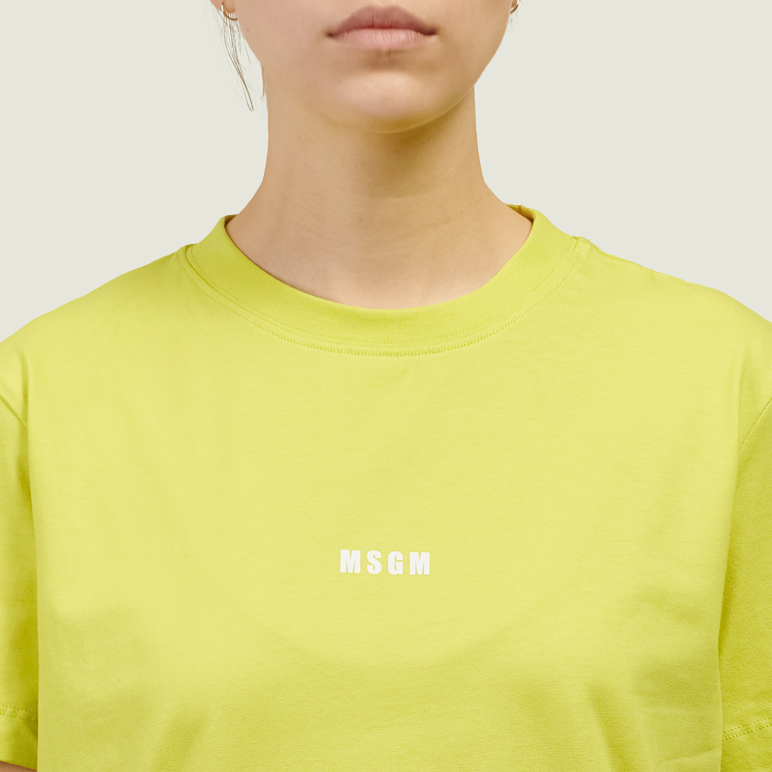 m♡ Женская футболка MSGM MSGM Micrologo, 4041MDM500 267002 32