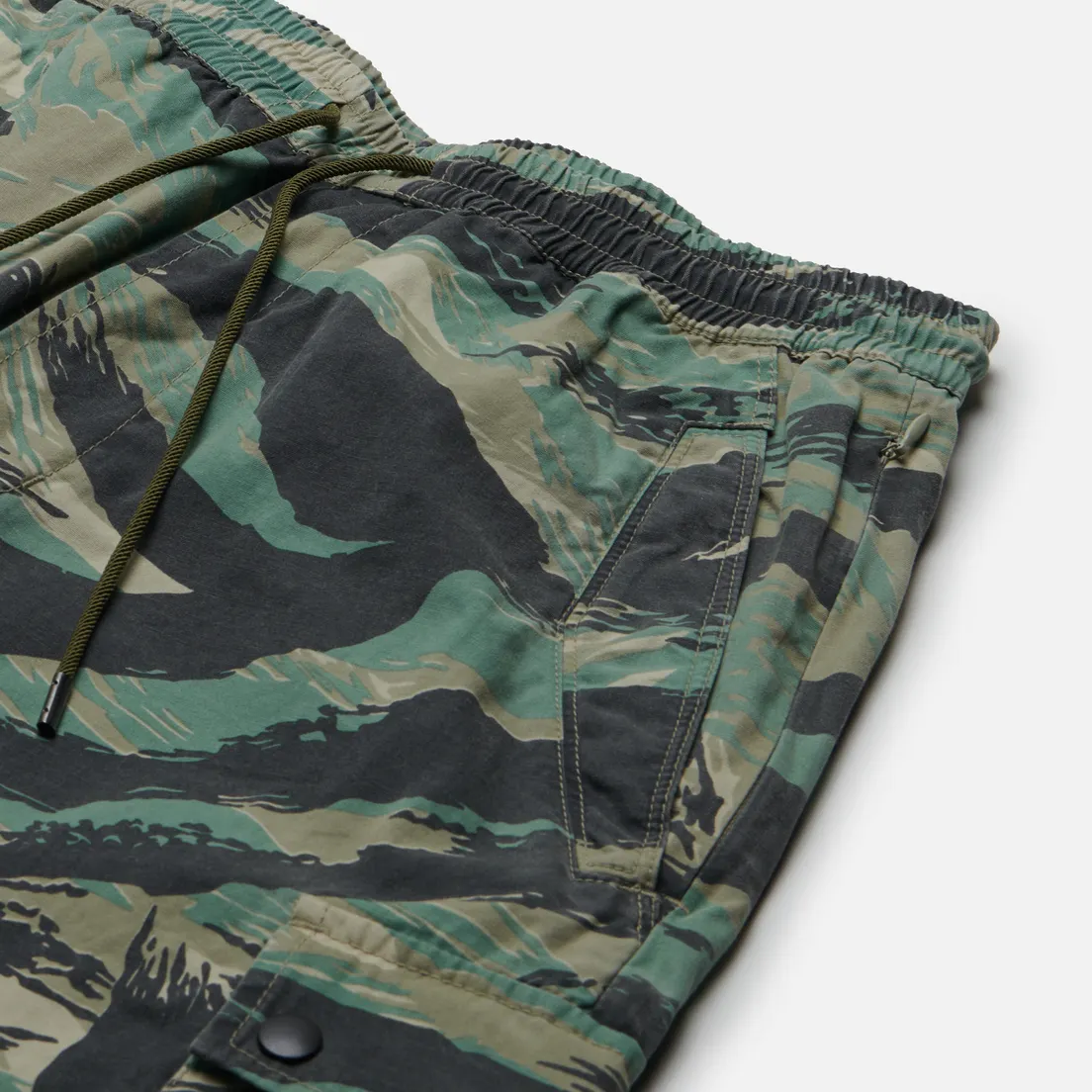 maharishi Мужские брюки Camo Cargo Track